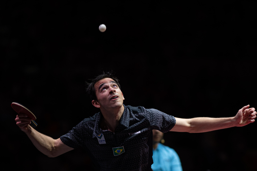 他都保持极 他都保持极