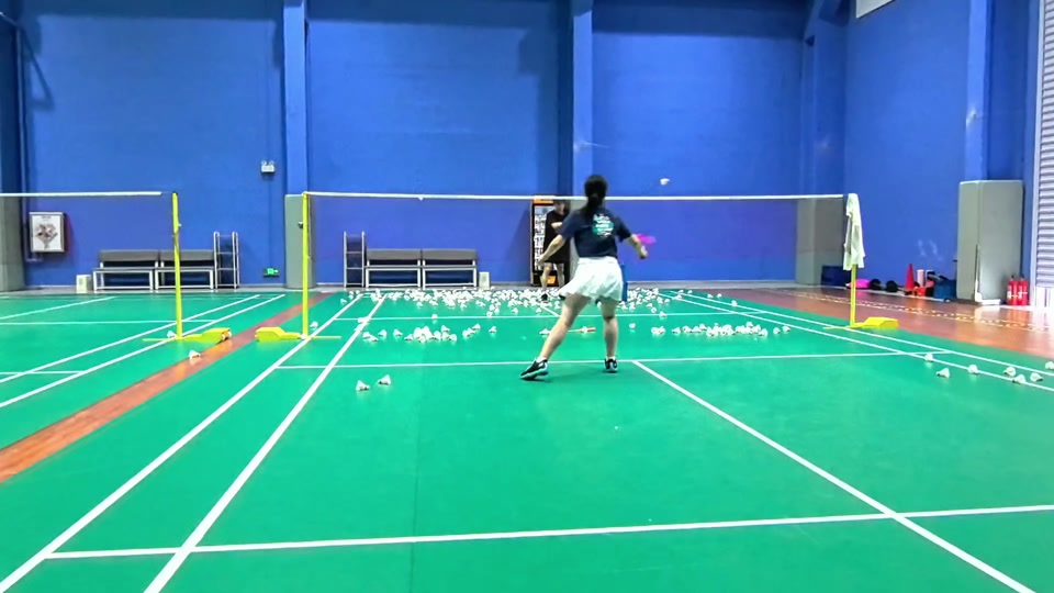 詹姆斯送四 詹姆斯送四