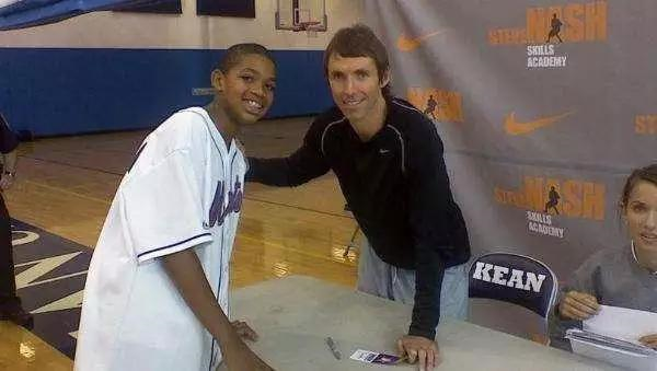 混乱中寻找 混乱中寻找