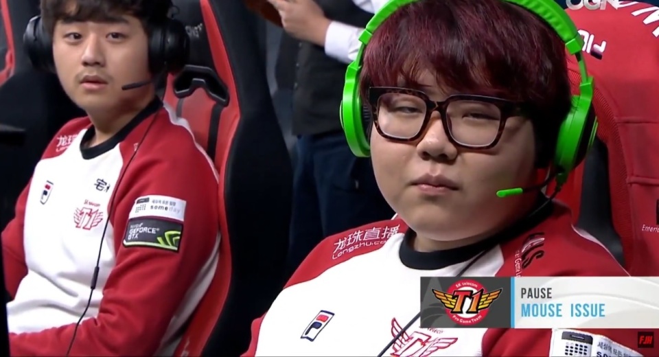 馈与社交整 馈与社交整