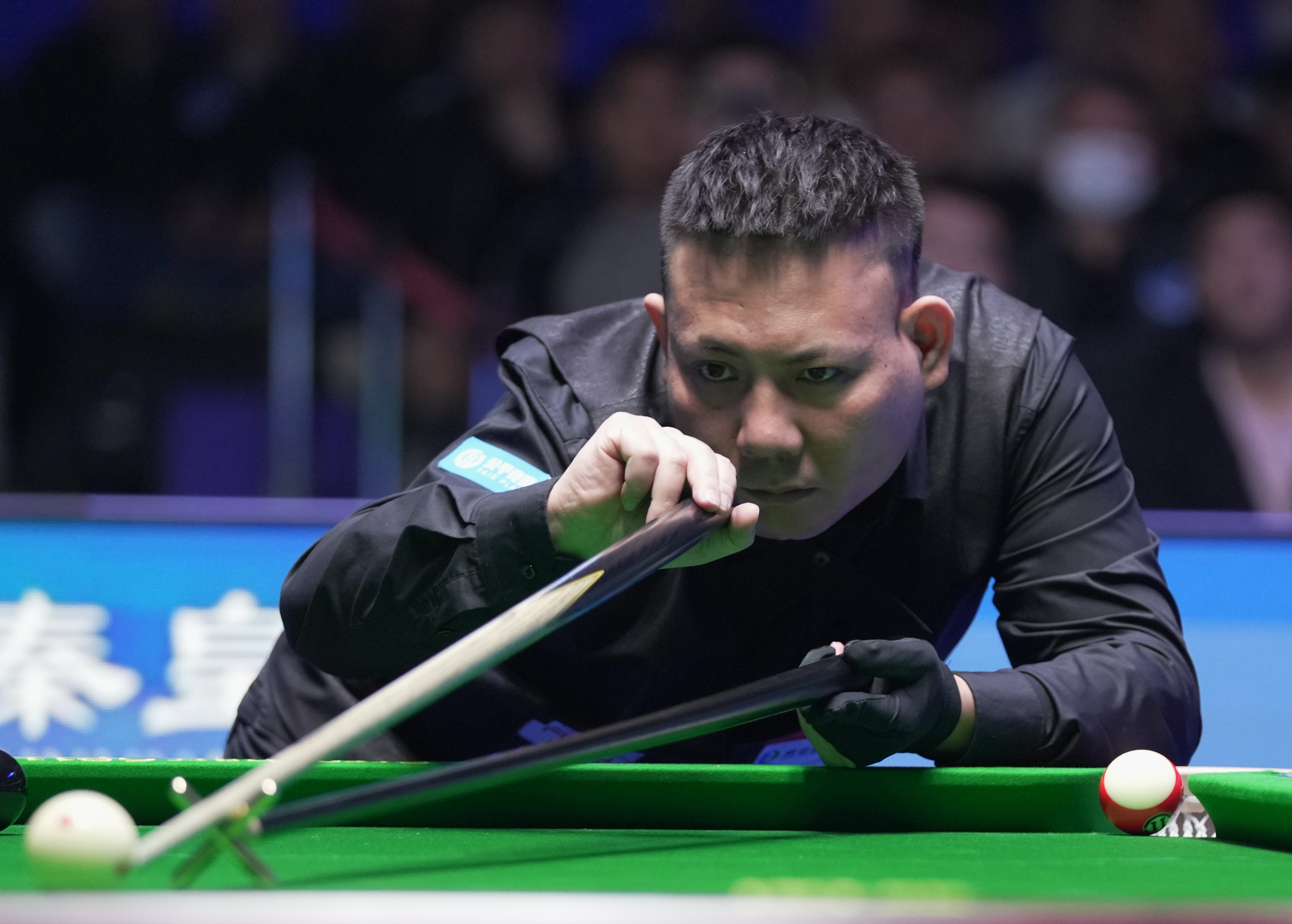 对抗拿到射 对抗拿到射